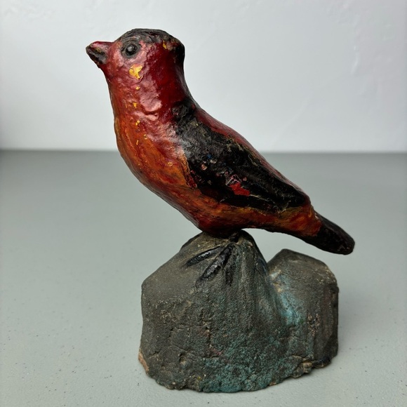 Primitive Folk Art Red Bird Robin Cardinal Stone Clay Statue Sculpture Carving - Picture 1 of 12